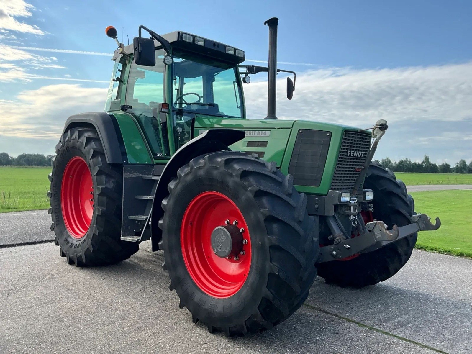 Fendt Favorit 816 Turboshift vue 1